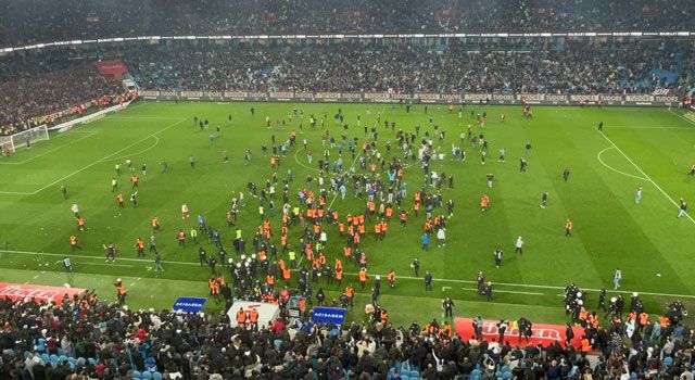 Trabzonspor-Fenerbahçe Maçı Sonrası Olaylarda 12 Kişi Gözaltına Alındı
