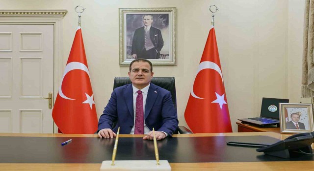 Vali Akbıyıktan ‘8 Mart Dünya Kadınlar Günü mesajı
