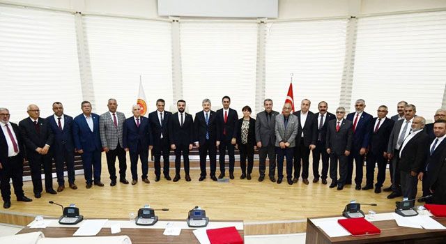Vali Yılmaz'dan İl Genel Meclisi'ne Teşekkür Plaketi