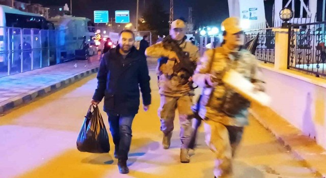 Vanda oy çuvalları seçim kuruluna getiriliyor