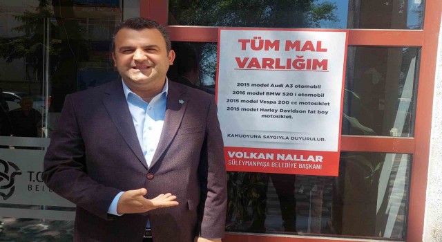 2 otomobili, 2 motosikleti olan başkan kirada oturuyor: “Babamın da mallarını beyan ederim”