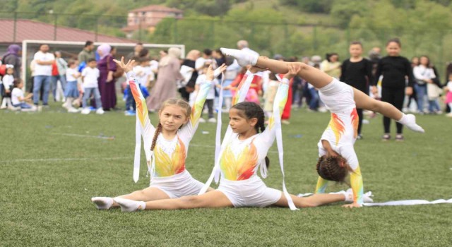 23 Nisan Ulusal Egemenlik ve Çocuk Bayramı Çaydeğirmeninde coşkuyla kutlandı