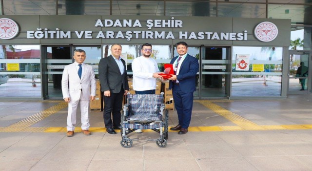 Adana Şehir Hastanesine 100 tekerlekli sandalye bağışlandı