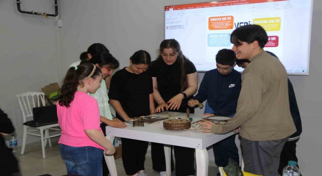Akçaabatta robotik kodlama kursu yoğun ilgi görüyor