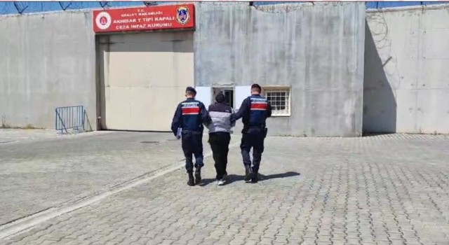 Akhisardaki kablo hırsızlıkları aydınlatıldı