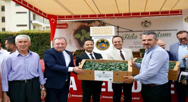 Alanya Belediyesinden kırsal mahallelere 311 bin fide desteği