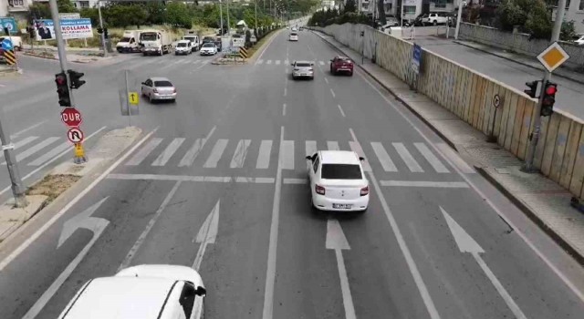 Alanyada jandarmadan dron destekli trafik uygulaması