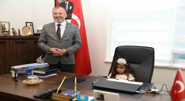 ALKÜlü minikler gönülleri fethetti