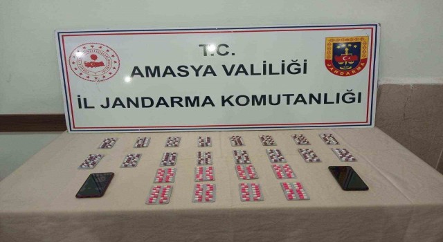 Amasyada 336 adet sentetik uyuşturucu hap ele geçirildi