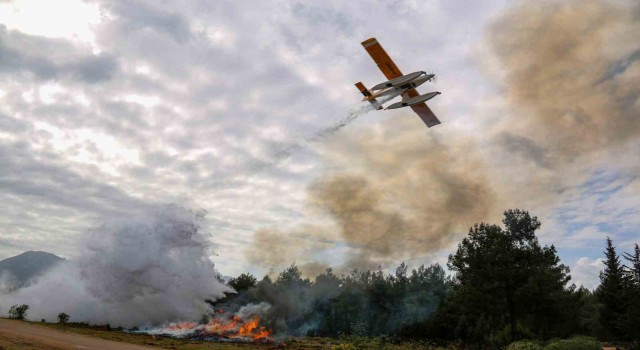 Antalyada nefes kesen orman yangını tatbikatına 2 sikorsky helikopter ve 3 uçak destek verdi