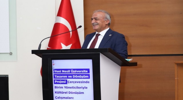 Atatürk Üniversitesinde 4 bölüm daha akredite edildi