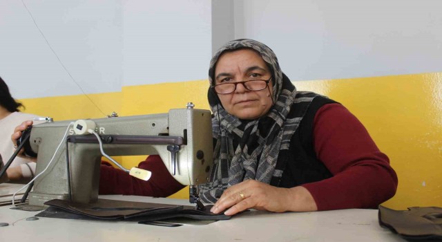 Ayakkabıcılık kursu depremzede kadınlara umut oluyor