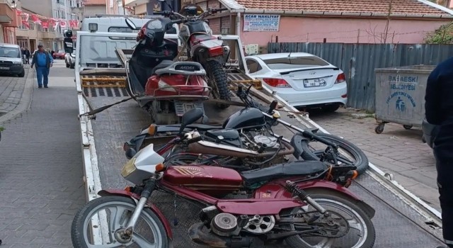 Babaeskide trafik denetimi: 6 motosiklet trafikten men edildi