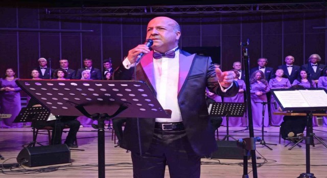 Balıkesir Türk Müziği Korosu Bodrumda konser verdi