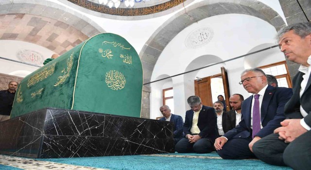 Başkan Büyükkılıç mazbatayı aldı; Seyyid Burhaneddin Hazretleri Türbesini ziyaret etti