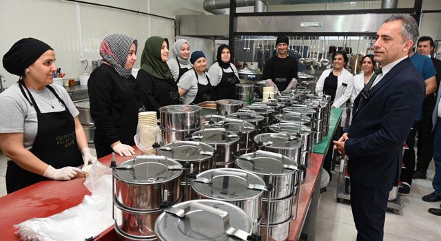 Başkan Çenet, Aşevini Ziyaret Etti