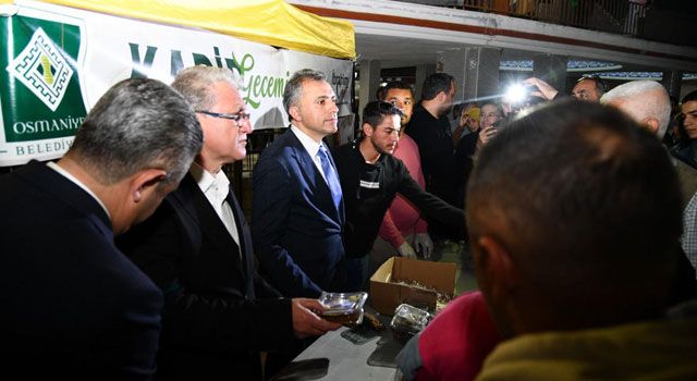 Başkan Çenet, Kadir Gecesi'ni Vatandaşlarla Birlikte İdrak Etti