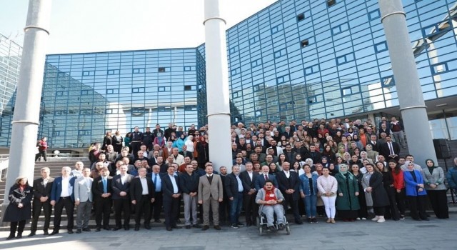 Başkan Çolakbayrakdar, “Bizim Davamız, bu şehirde yaşayan 7den 70e herkese hizmet edebilmektir”
