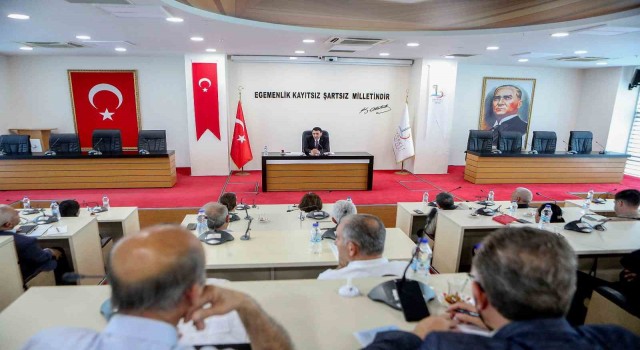 Başkan Önal muhtarlarla buluştu: Her vatandaşımızın sesine kulak vereceğiz”