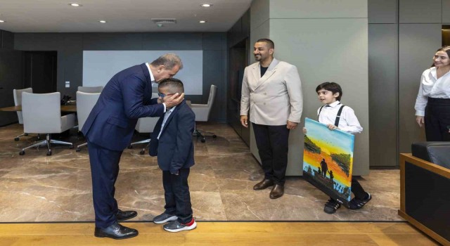 Başkan Seçerden çocuklara park müjdesi: Sizlere Müftü Deresi Yaşam Vadisi yapacağız