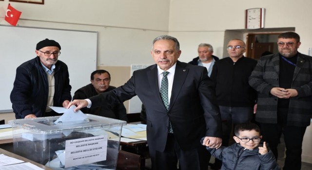 Başkan Yalçına 27 bin 760 oy atıldı