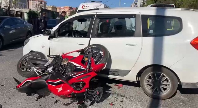 Beylikdüzünde motosiklet kazası: 1 yaralı