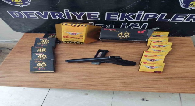 Beylikdüzünde polisten kaçan motosikletliler kask kamerasında