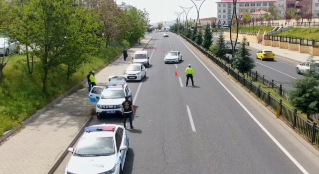 Bingölde dron destekli trafik denetimleri sürüyor