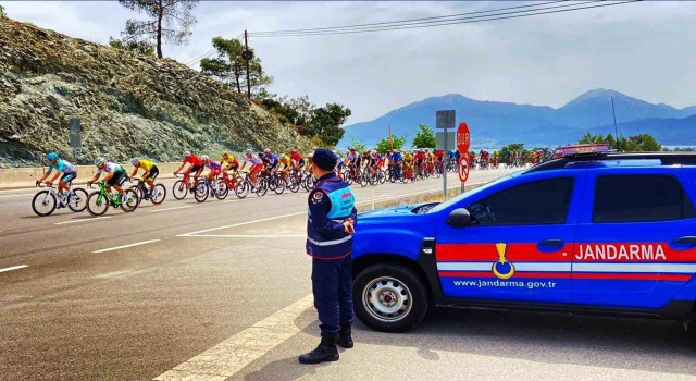 Bisikletçilerin güvenliği jandarmaya emanet