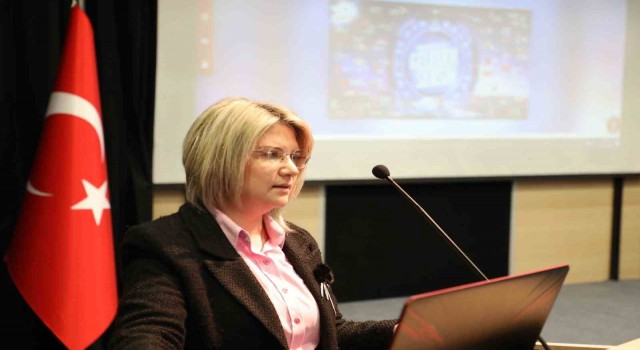 “Bisikletli Kütüphaneci” Kütüphane Haftasında ESTÜnün konuğu oldu