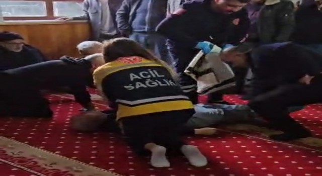 Bursada bayram namazını kılarken hayatını kaybetti