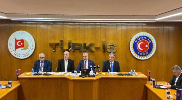 Çalışma ve Sosyal Güvenlik Bakanı Vedat Işıkhan Türk-İş'i Ziyaret Etti