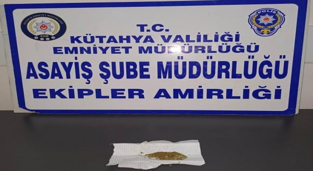 Çarşı ve Mahalle Bekçileri tarafından, bir kişinin üzerinde uyuşturucu ele geçirildi