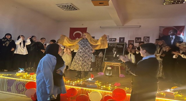 Çıldırda öğrencilerden 23 Nisan etkinlikleri