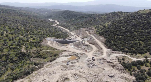 Çinedeki gölet çalışması devam ediyor