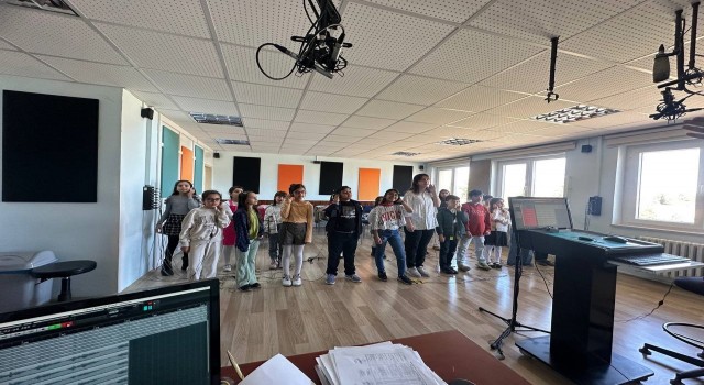 Çocuk Korosundan 23 Nisana özel şarkı