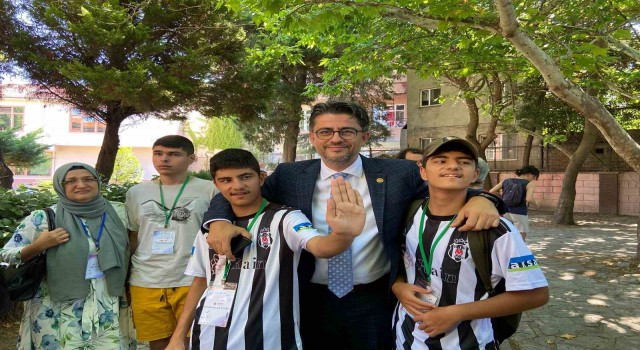 ÇOMÜ Rektörü Prof. Dr. R. Cüneyt Erenoğlundan 2 Nisan Dünya Otizm Farkındalık Günü Mesajı