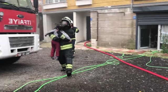 Çorluda kahreden yangın: 3 yaşındaki bebek öldü, ağabeyi ağır yaralandı