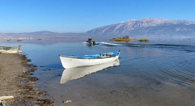 Denizlide 40 bin metre balık ağıyla yakalanan 7 kişiye 292 bin lira ceza kesildi