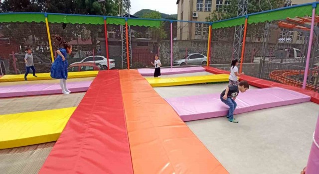 Devrekte çocuklara bayramda ücretsiz lunapark