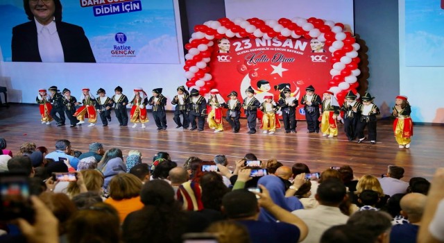 Didimde kreş öğrencileri 23 Nisanı erken kutladı
