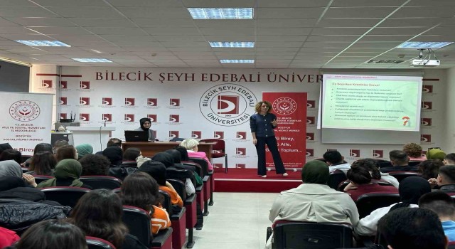 Eğitimler devam ediyor
