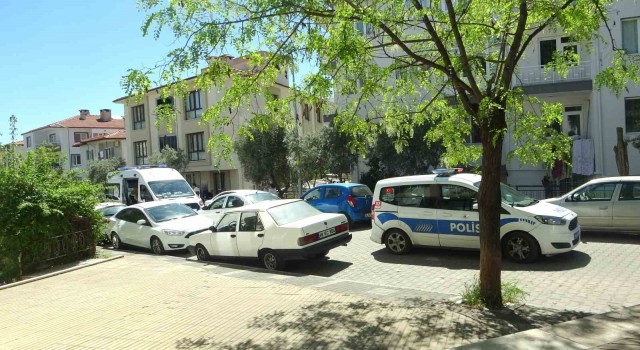 Emekli polis memuru silahla vurulmuş halde bulundu