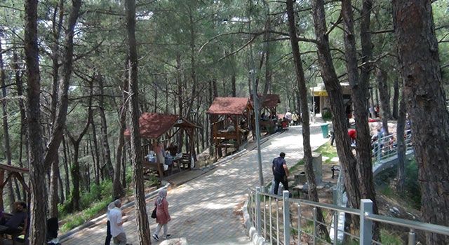 Erzin Belediyesi doğal güzellikleri halkla buluşturuyor!