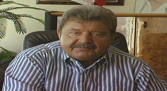 Eski Spordan Sorumlu Devlet Bakanı Mehmet Ali Yılmaz, İstanbul Beşiktaştaki evinde ölü bulundu.