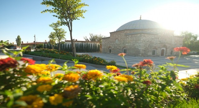 Eskişehir Valiliği Hazinedar Mescidi paylaşımıyla Turizm Haftasına dikkat çekti