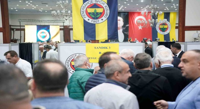 Fenerbahçe Yüksek Divan Kurulunda oy verme işlemi başladı