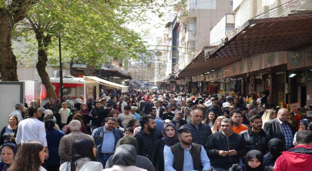 Gaziantepte çarşı pazarda bayram yoğunluğu