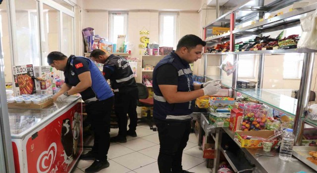 Haliliye zabıtasından okul kantinlerine denetim