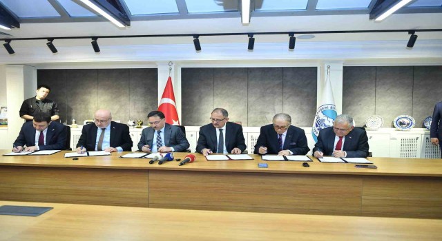 Hayırsever işbirliği ile OSB Teknik Kampüsü için imzalar atıldı